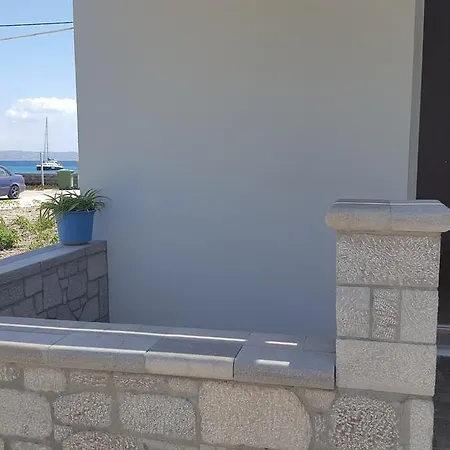 דירה Eleni