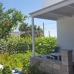 Eleni Apartment *