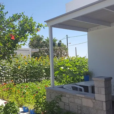 Eleni דירה *