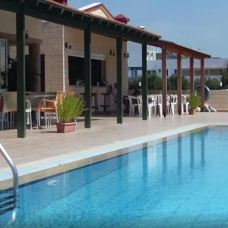 Eleni דירה קפלוס